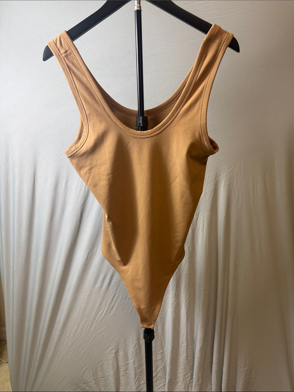nuuds Camel/Tan Scoop Neck Bodysuit